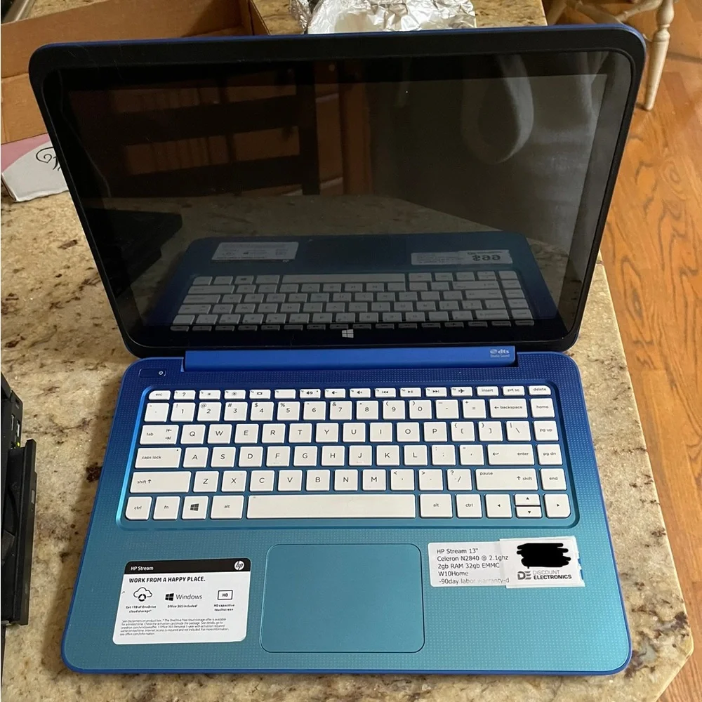 Like New 13” HP Stream Laptop